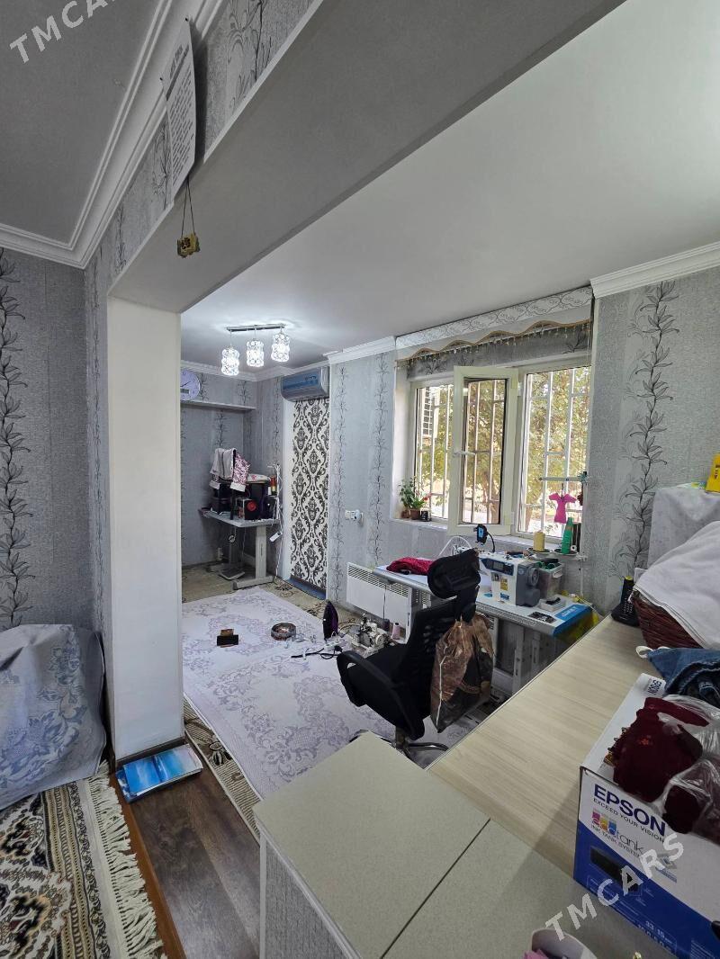 6 mkr 2 komnat - 6 мкр - img 5