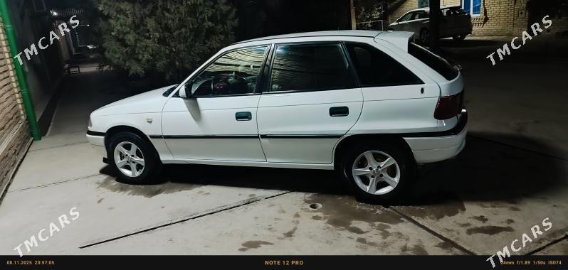 Opel Astra 1993 - 50 000 TMT - Şabat etr. - img 5