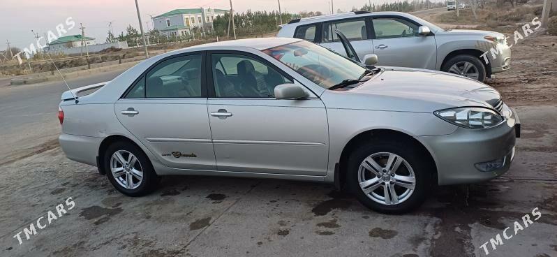 Toyota Camry 2004 - 169 000 TMT - Boldumsaz - img 1