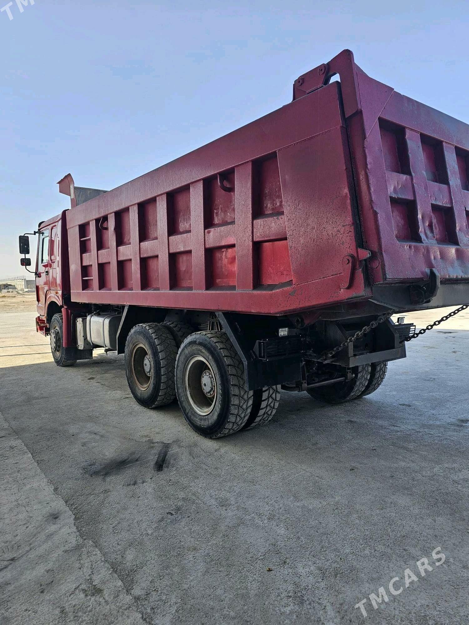 Howo Sinotruk 2008 - 280 000 TMT - Гёкдепе - img 4