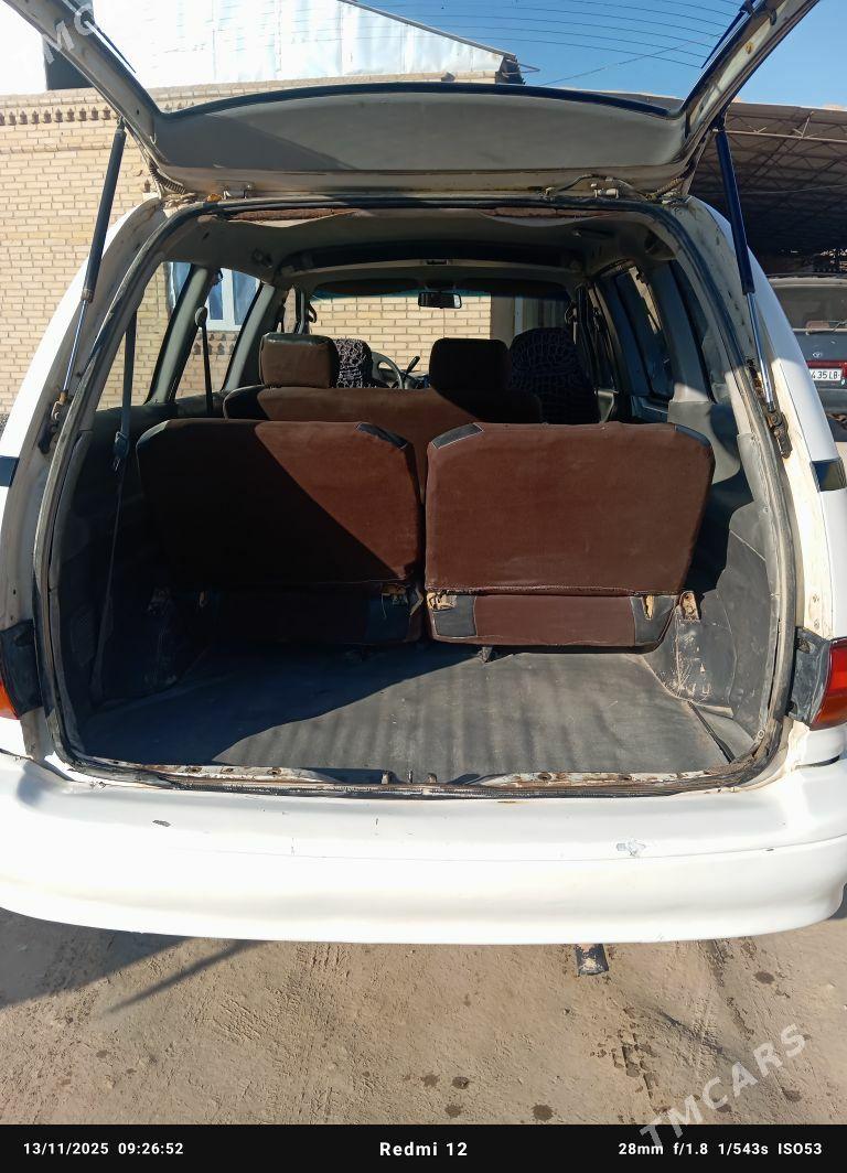 Toyota Previa 1993 - 75 000 TMT - Halaç - img 3