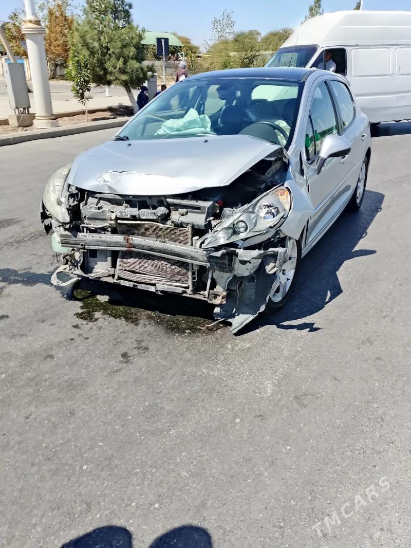 Peugeot 208 2011 - 85 000 TMT - Aşgabat - img 4