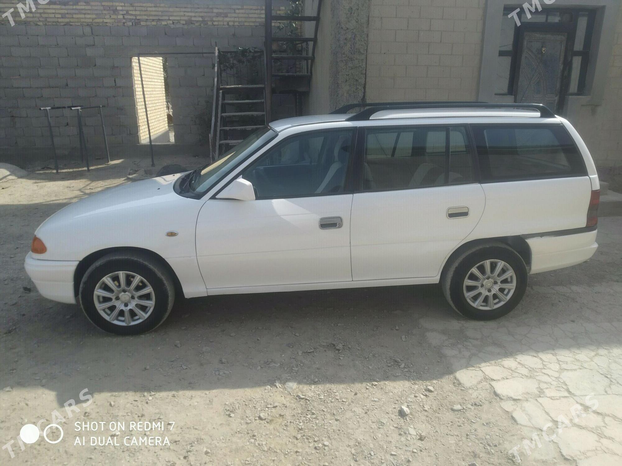 Opel Astra 1993 - 46 000 TMT - Bäherden - img 4