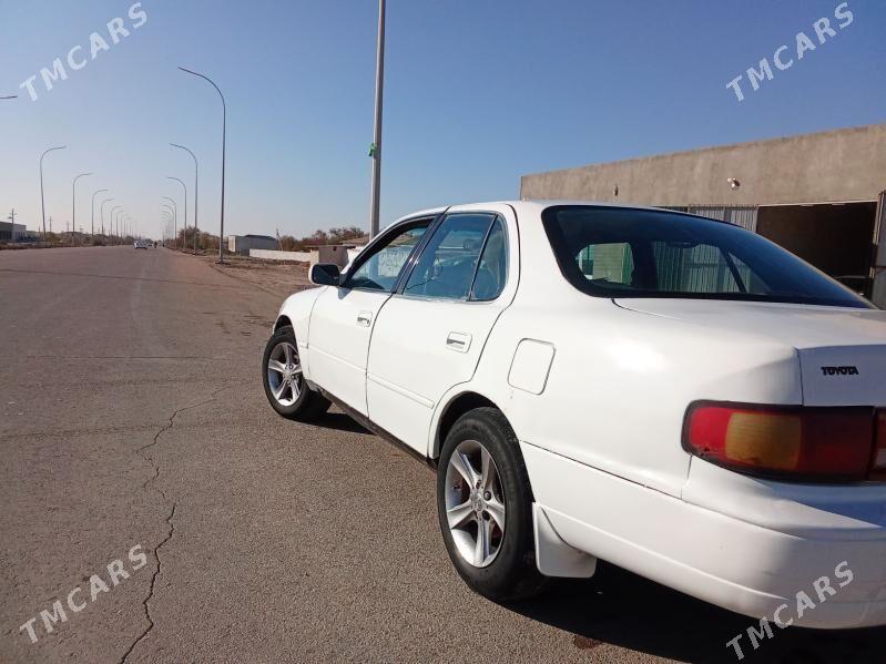 Toyota Camry 1995 - 60 000 TMT - Boldumsaz - img 3