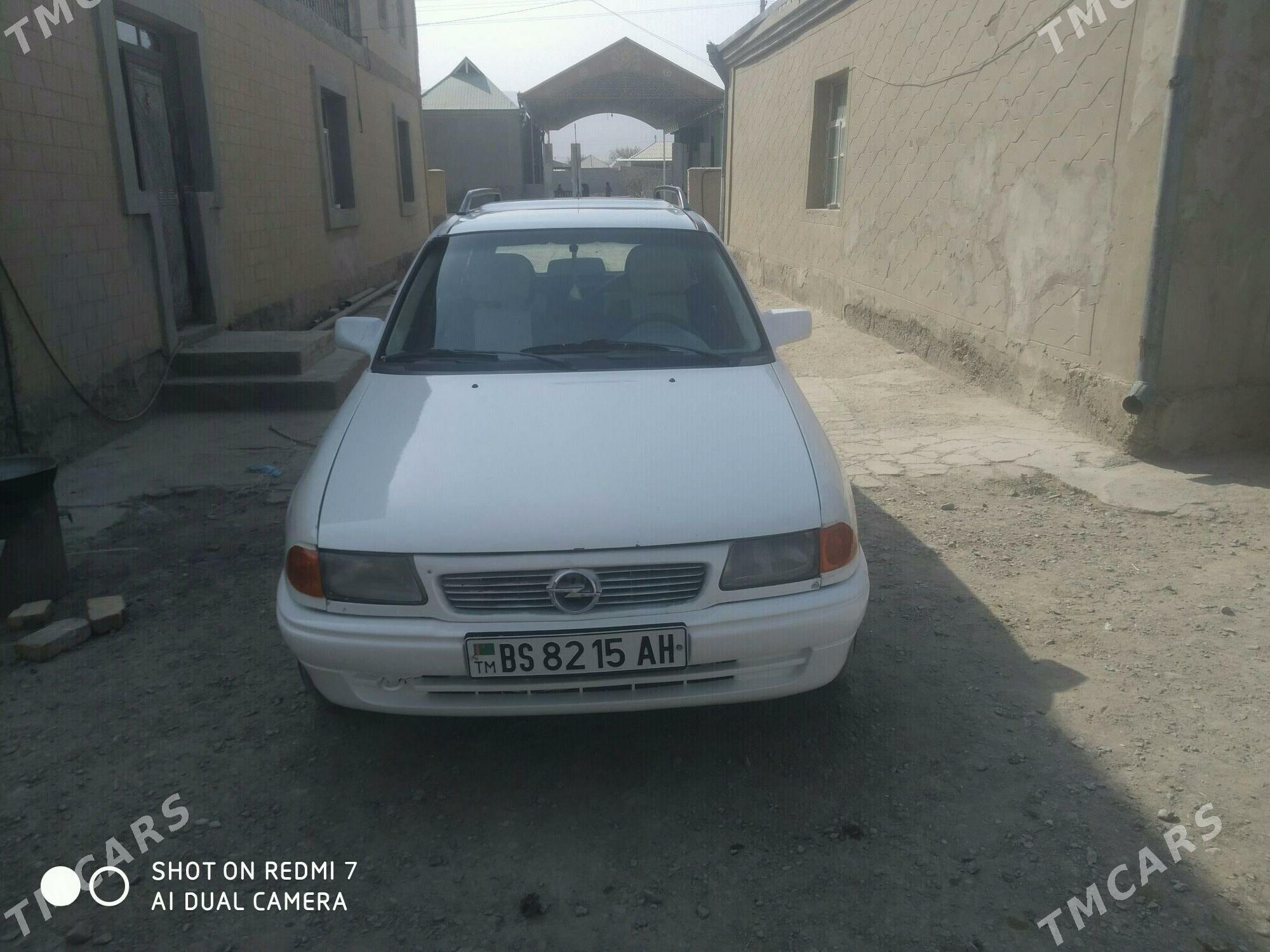 Opel Astra 1993 - 46 000 TMT - Bäherden - img 3