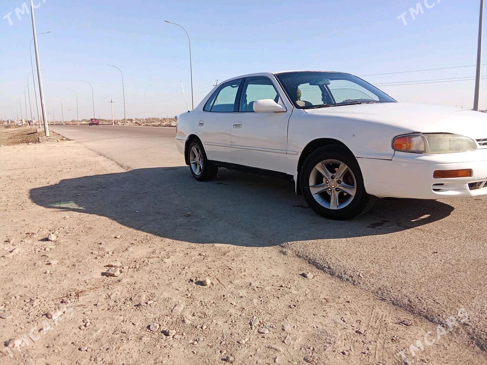 Toyota Camry 1995 - 60 000 TMT - Boldumsaz - img 2