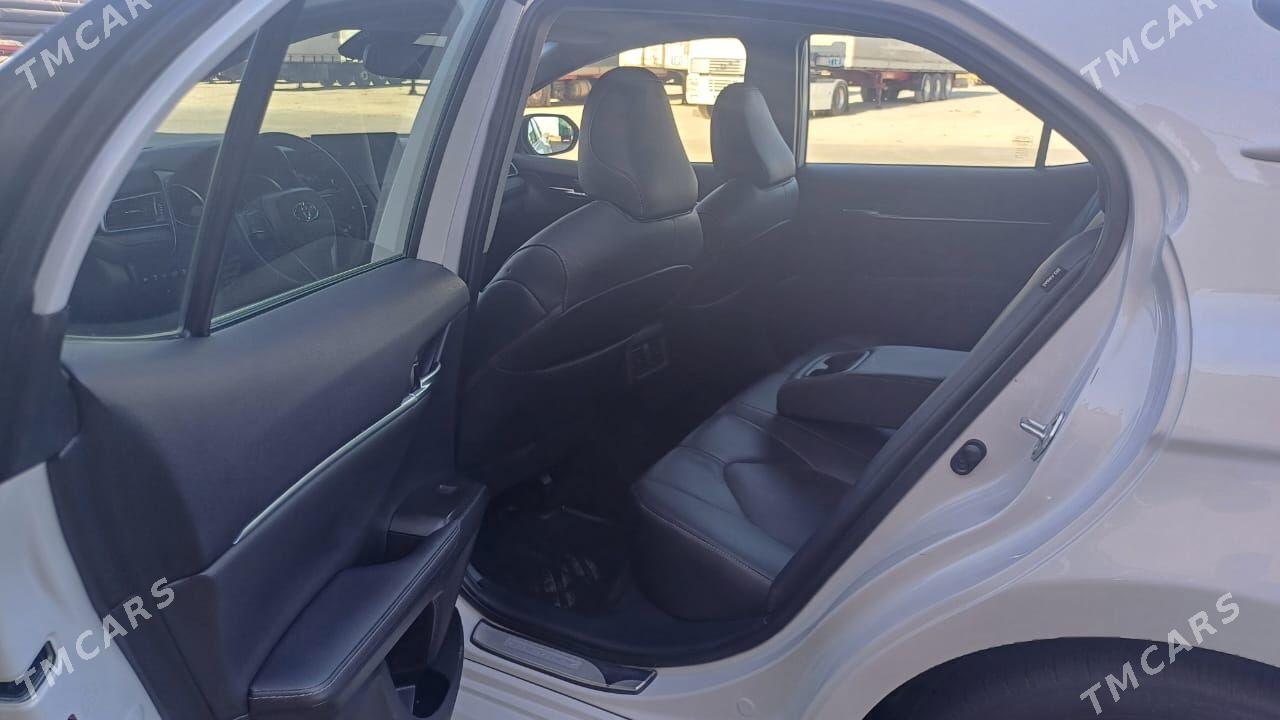 Toyota Camry 2023 - 420 000 TMT - Мары - img 9