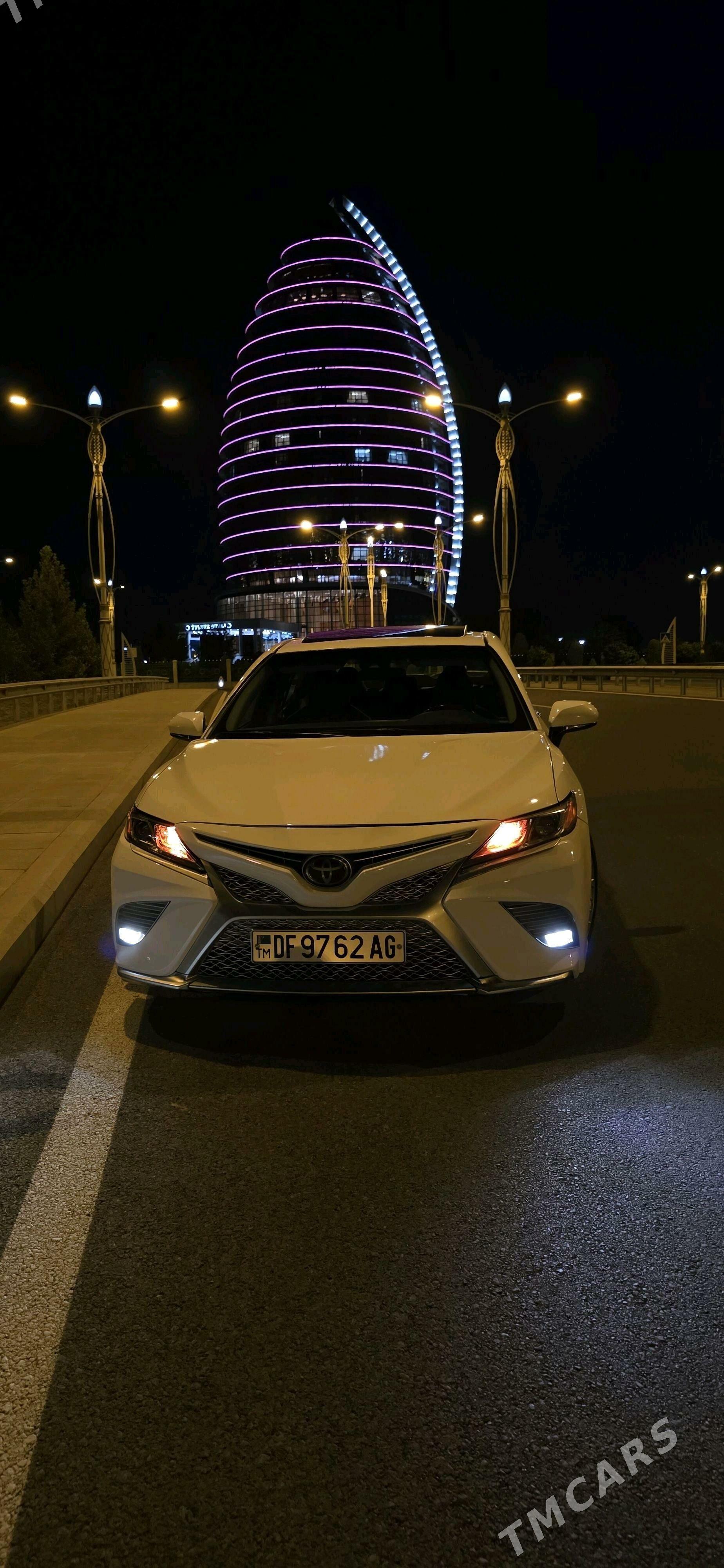 Toyota Camry 2018 - 335 000 TMT - Ашхабад - img 3