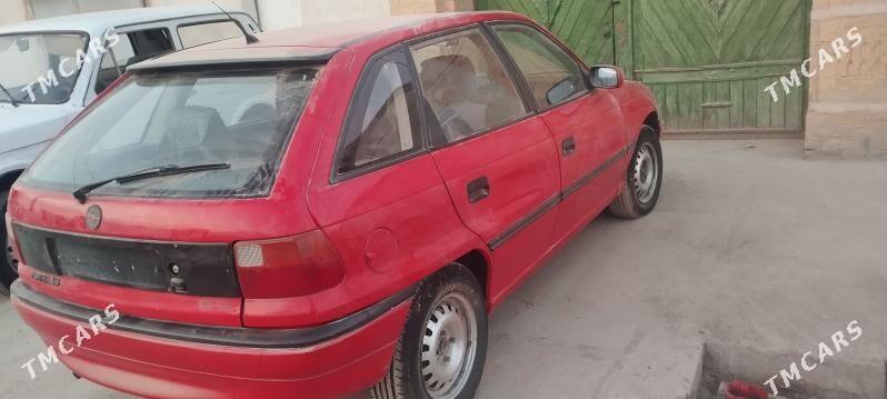 Opel Astra 1993 - 30 000 TMT - Akdepe - img 3