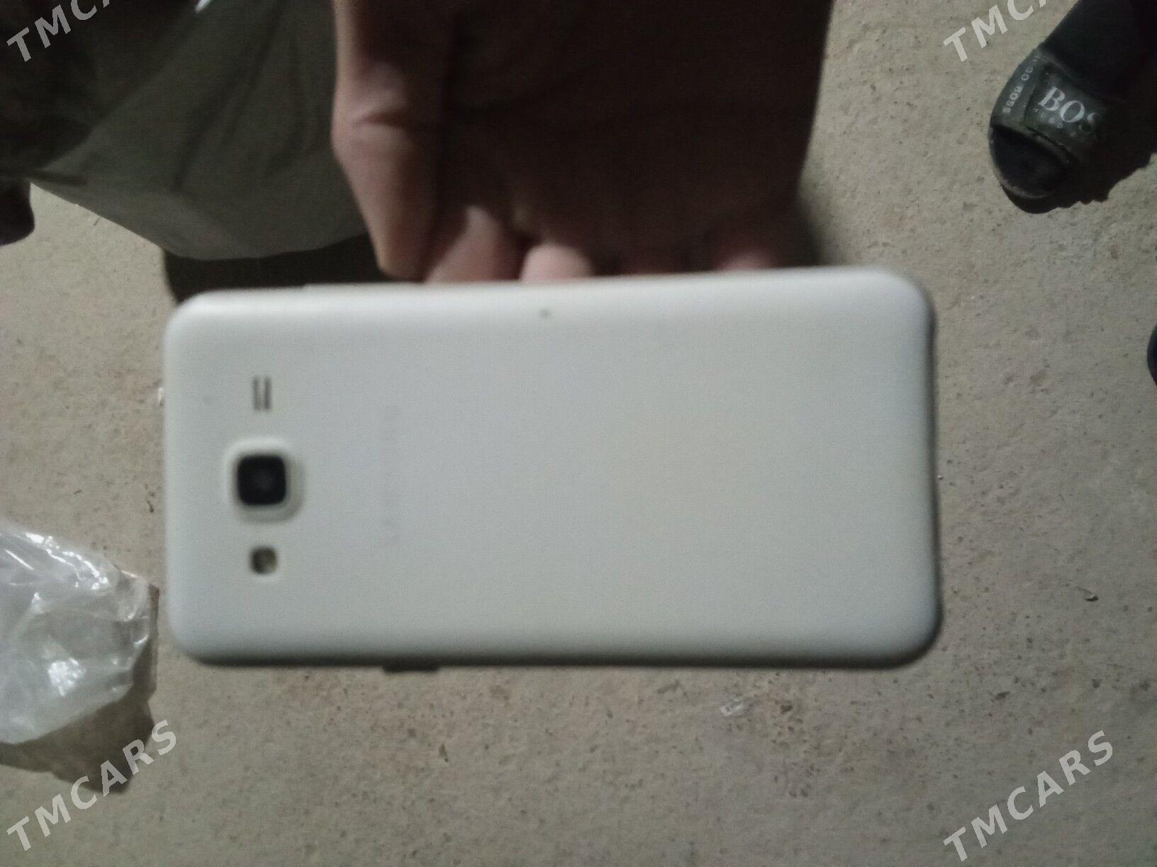 Samsung J5 - Türkmenbaşy - img 2