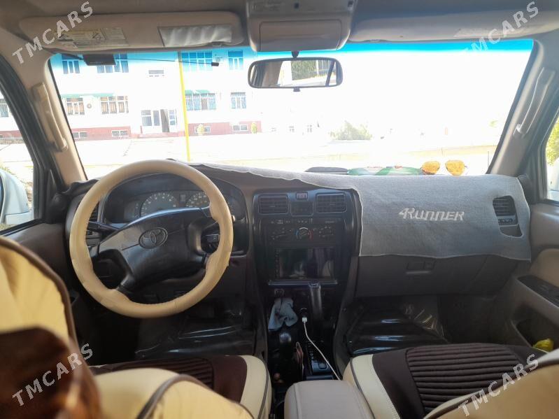 Toyota 4Runner 2002 - 185 000 TMT - Мары - img 5