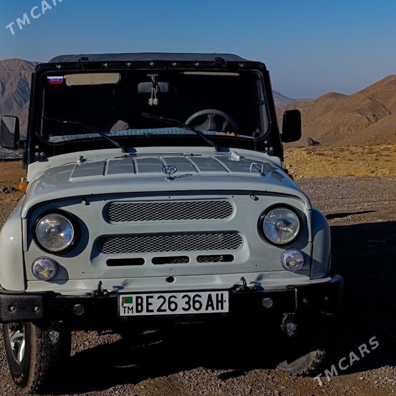 UAZ 469 2002 - 80 000 TMT - Bäherden - img 2