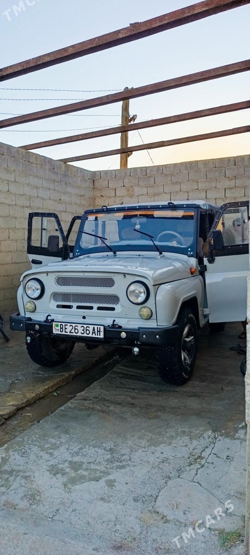 UAZ 469 2002 - 80 000 TMT - Bäherden - img 6