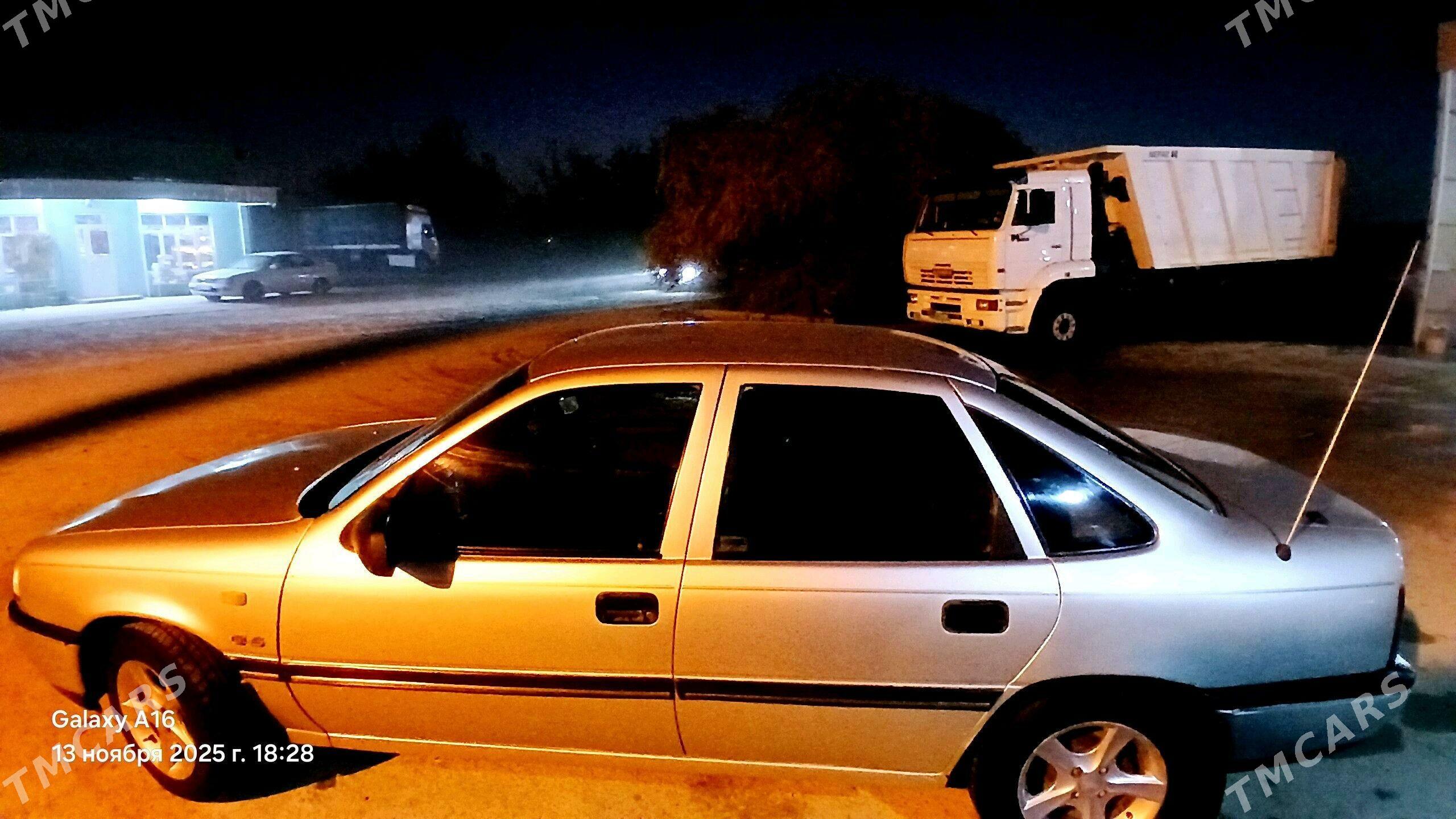 Opel Vectra 1989 - 34 000 TMT - Mary - img 3