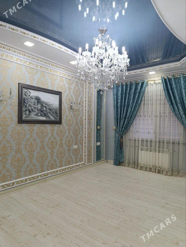 Eyesinden mir 2 ful - Aşgabat - img 2