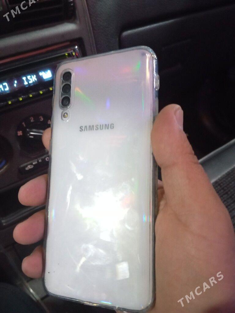 SAMSUNG A50 - Бузмеин - img 2