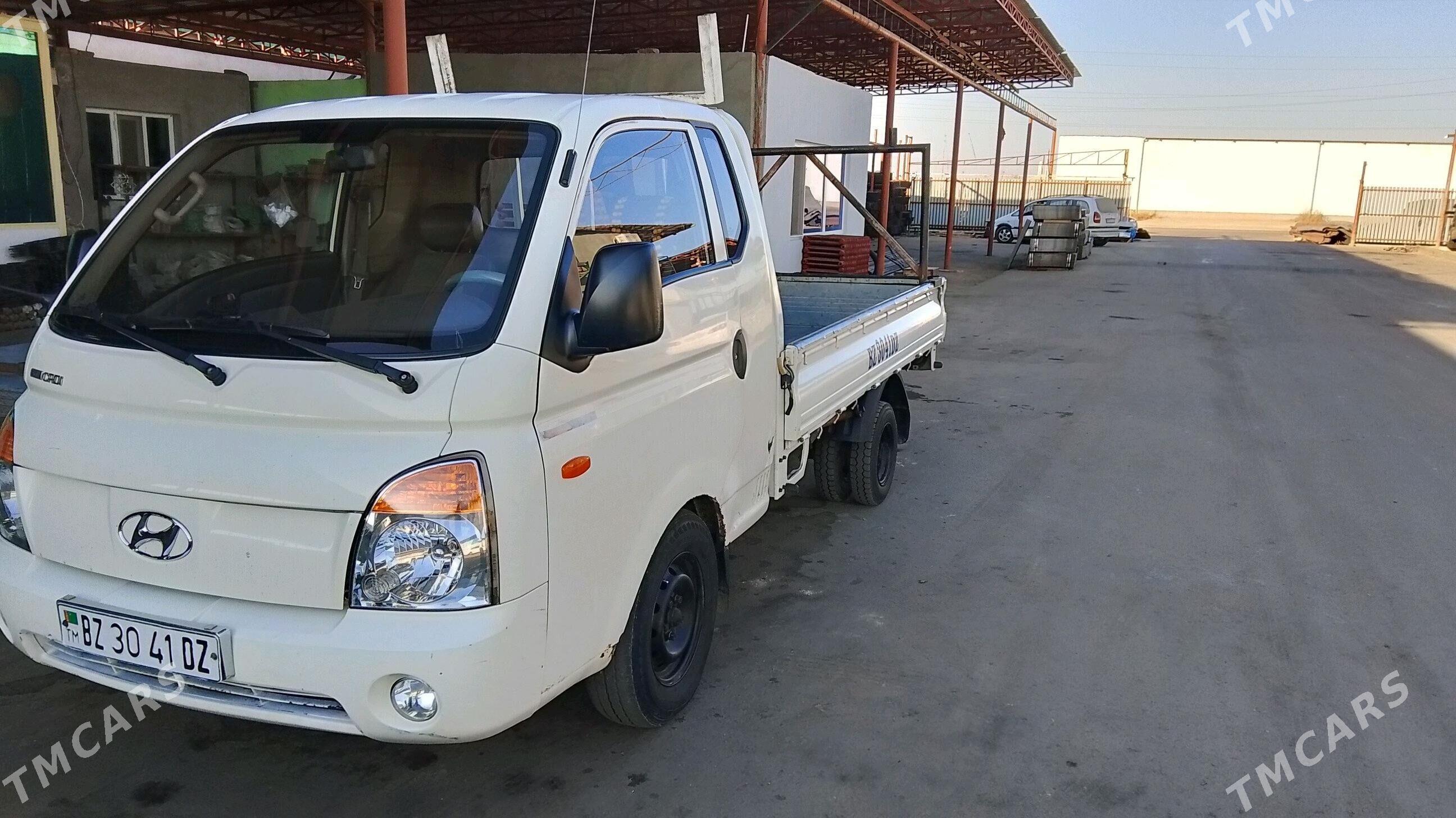 Kia Bongo 2011 - 150 000 TMT - Daşoguz - img 1