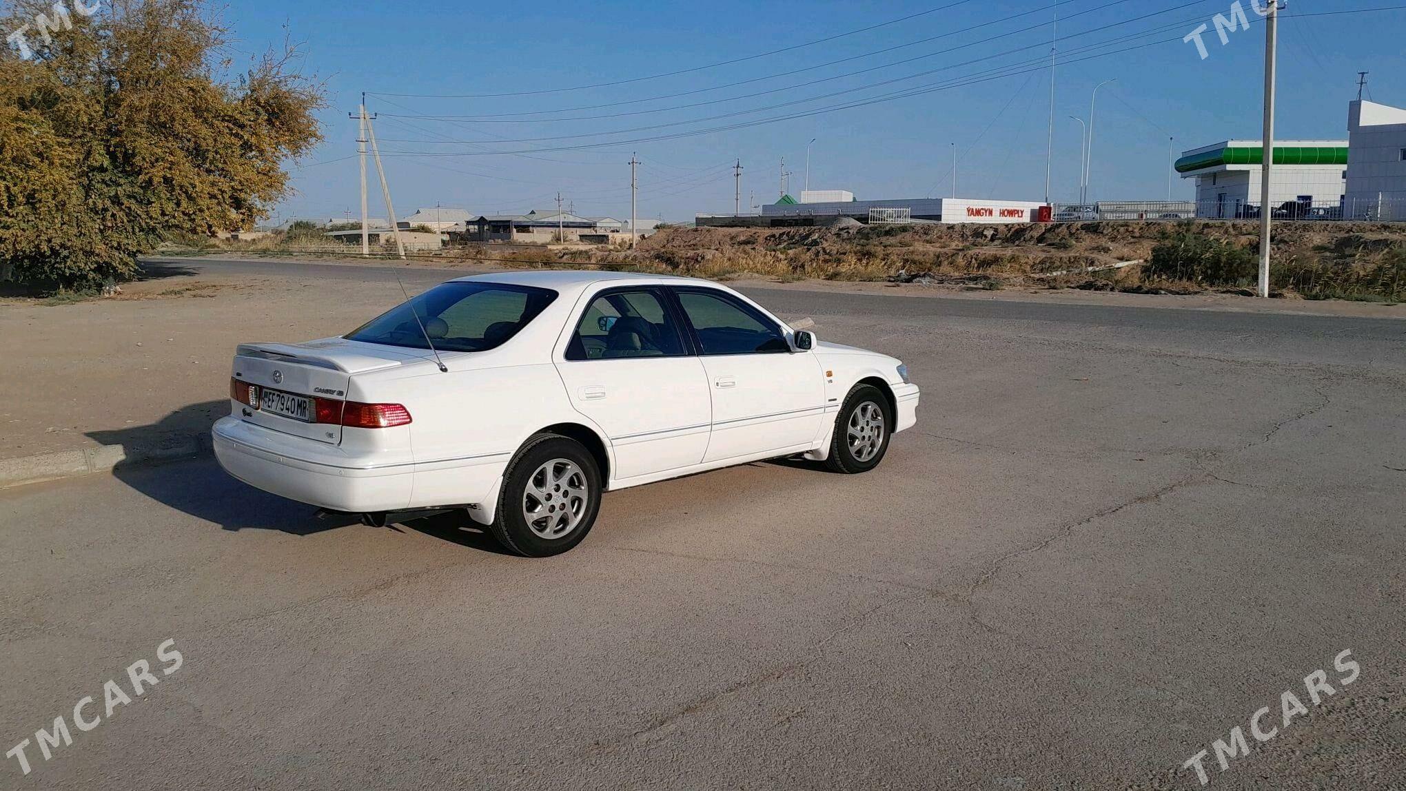 Toyota Camry 1998 - 160 000 TMT - Ёлётен - img 5