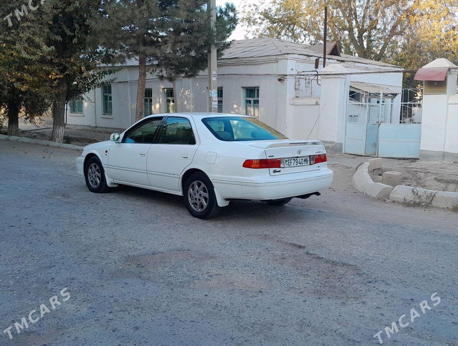 Toyota Camry 1998 - 160 000 TMT - Ёлётен - img 8