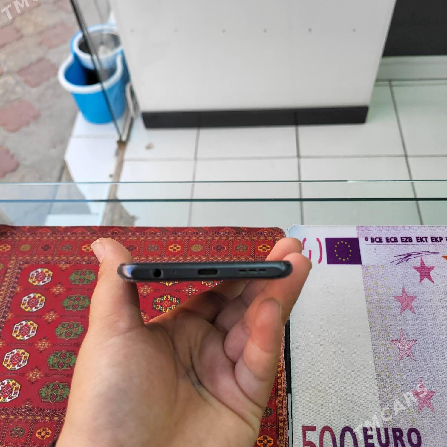 Poca m5s 8/256 - Мары - img 2