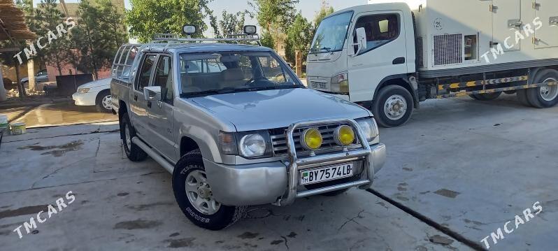 Mitsubishi L200 1993 - 60 000 TMT - Керки - img 1