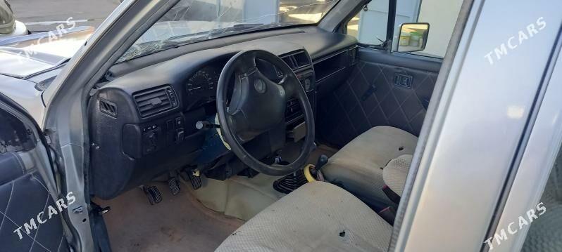 Mitsubishi L200 1993 - 60 000 TMT - Керки - img 5