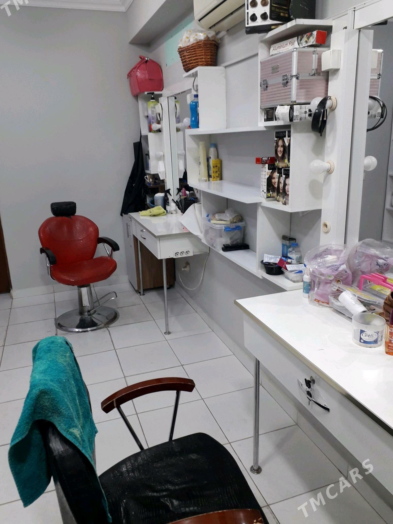 SALONA  PAREHMAHER  GEREG - Ашхабад - img 2