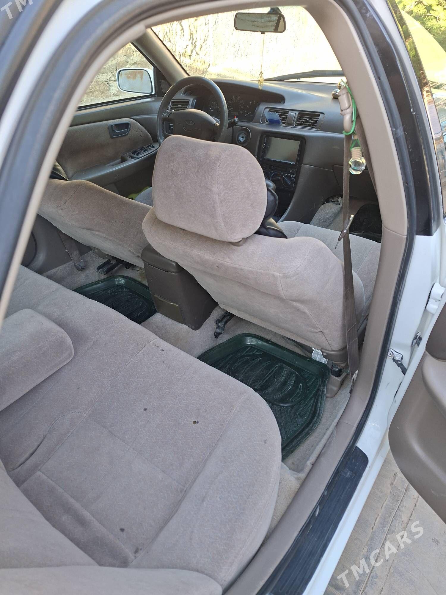 Toyota Camry 1999 - 125 000 TMT - Magdanly - img 5