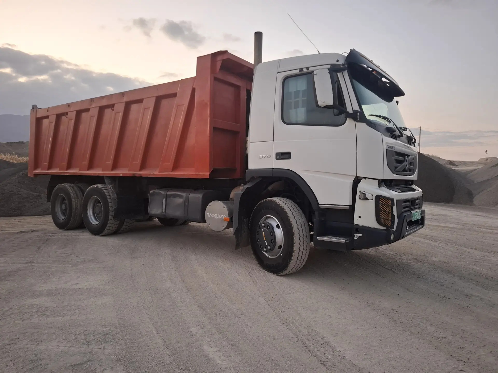 Volvo FH 420 2012 - 760 000 TMT - Кипджак - img 4