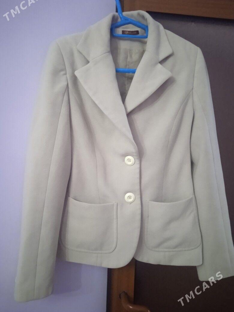 пальто - Türkmenabat - img 2