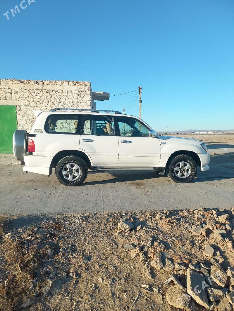 Toyota Land Cruiser 2001 - 180 000 TMT - Jebel - img 4