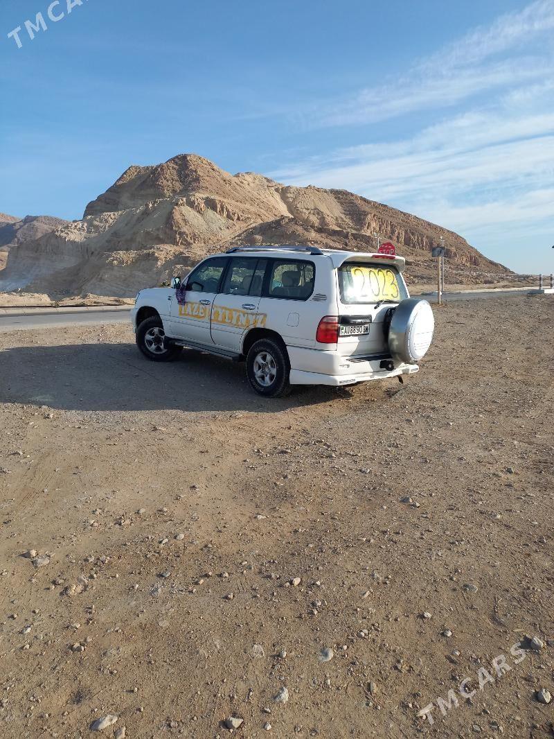 Toyota Land Cruiser 2001 - 180 000 TMT - Jebel - img 3