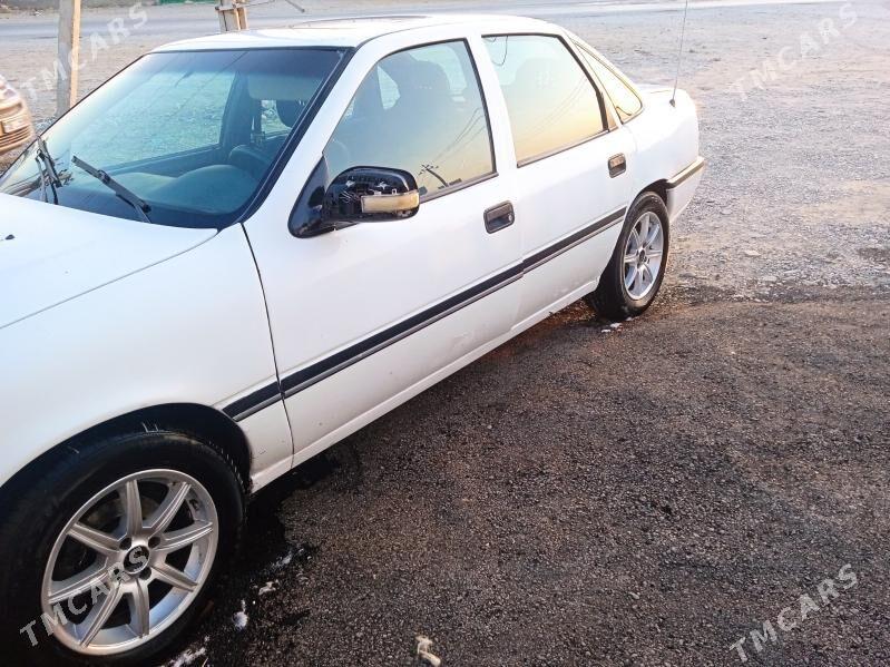 Opel Vectra 1992 - 35 000 TMT - Gyzylarbat - img 1
