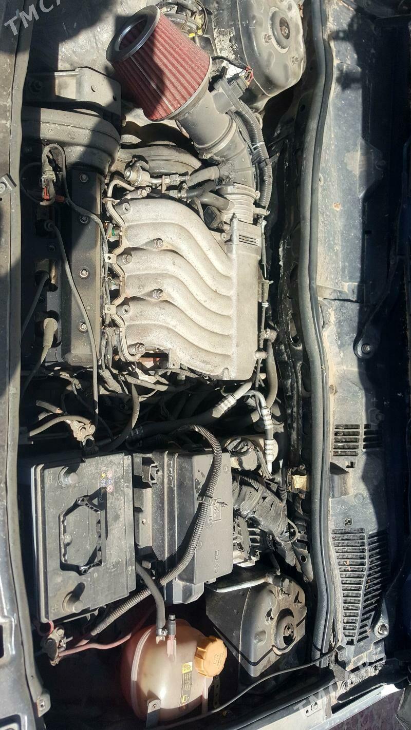 Land Rover Defender 2002 - 45 000 TMT - Aşgabat - img 2