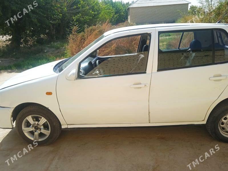 Toyota Corolla 1998 - 28 000 TMT - Türkmengala - img 3