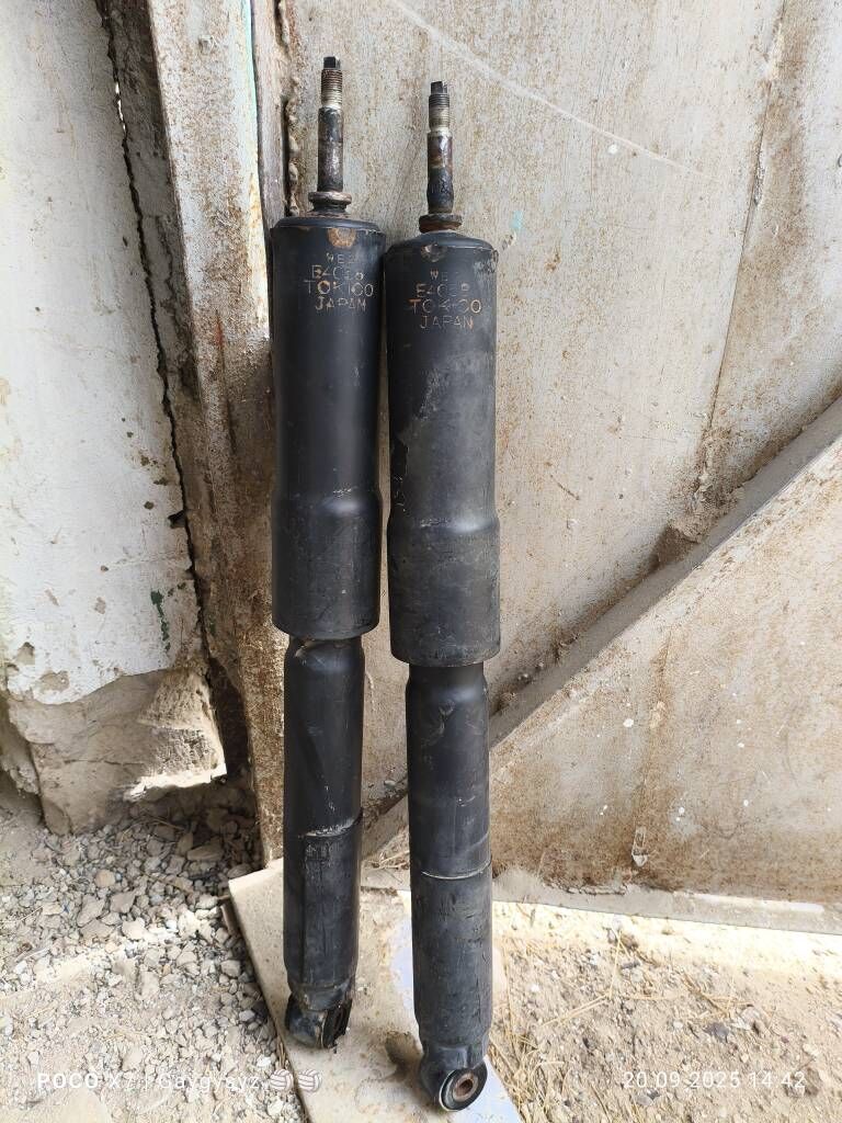 Tundra 2004 amertizator 2 500 TMT - Балканабат - img 3