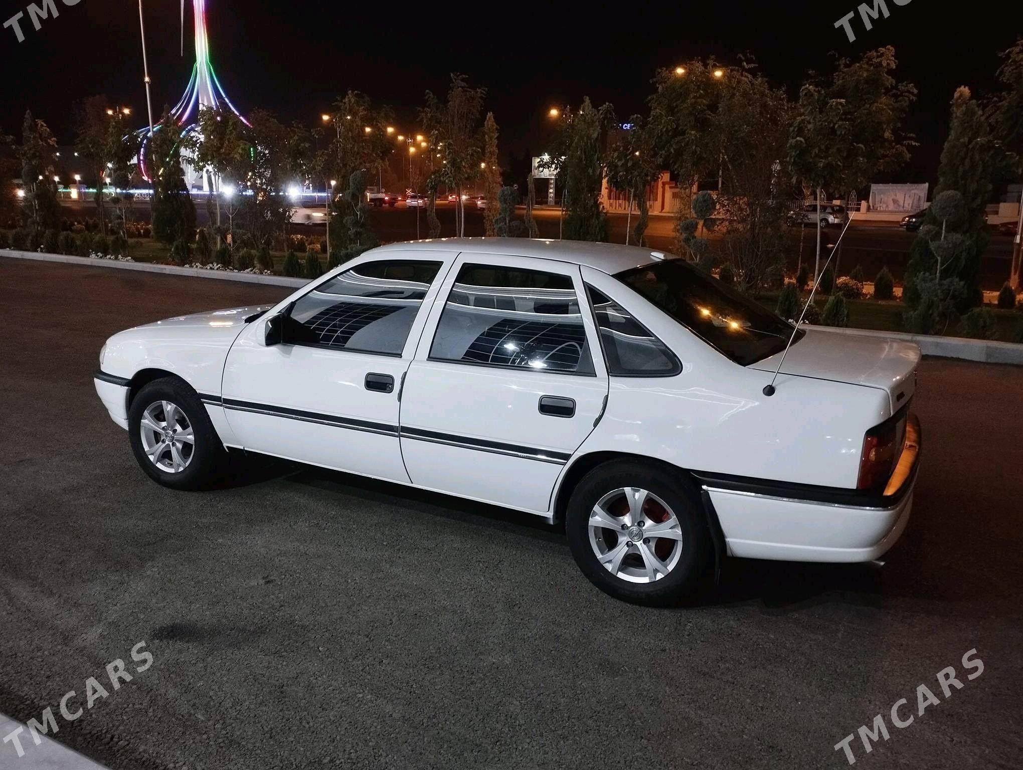 Opel Vectra 1991 - 46 000 TMT - Мары - img 2