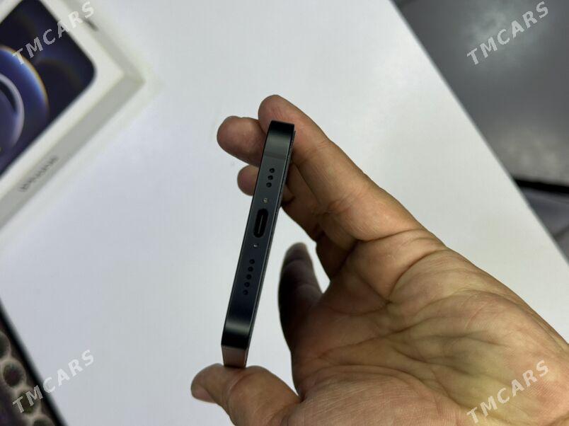 iPhone 16e 128gb - Mary - img 2