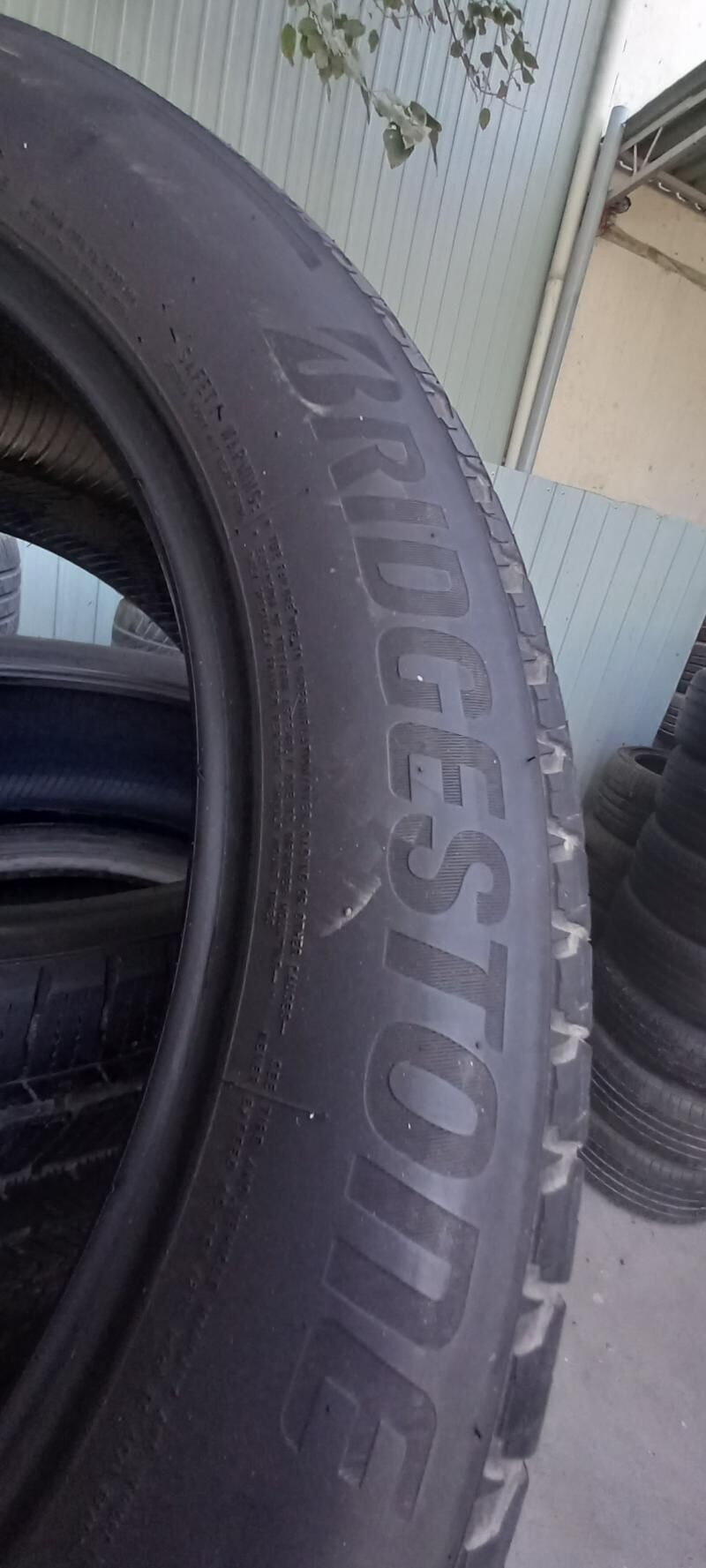 275-45-20 bridgestone 2022 150 TMT - Bedew - img 4