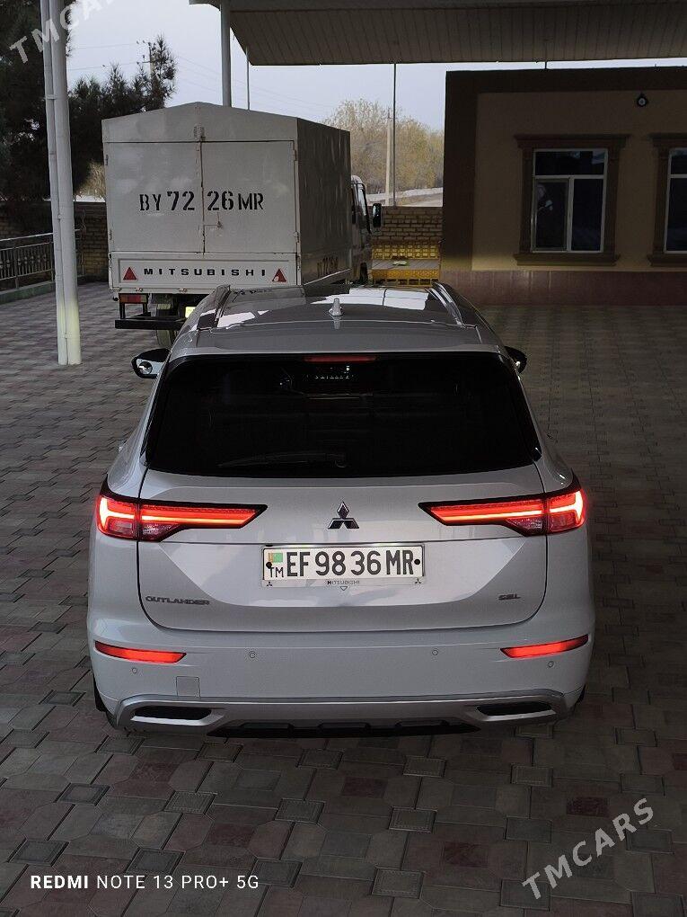 Mitsubishi Outlander 2022 - 385 000 TMT - Мургап - img 6
