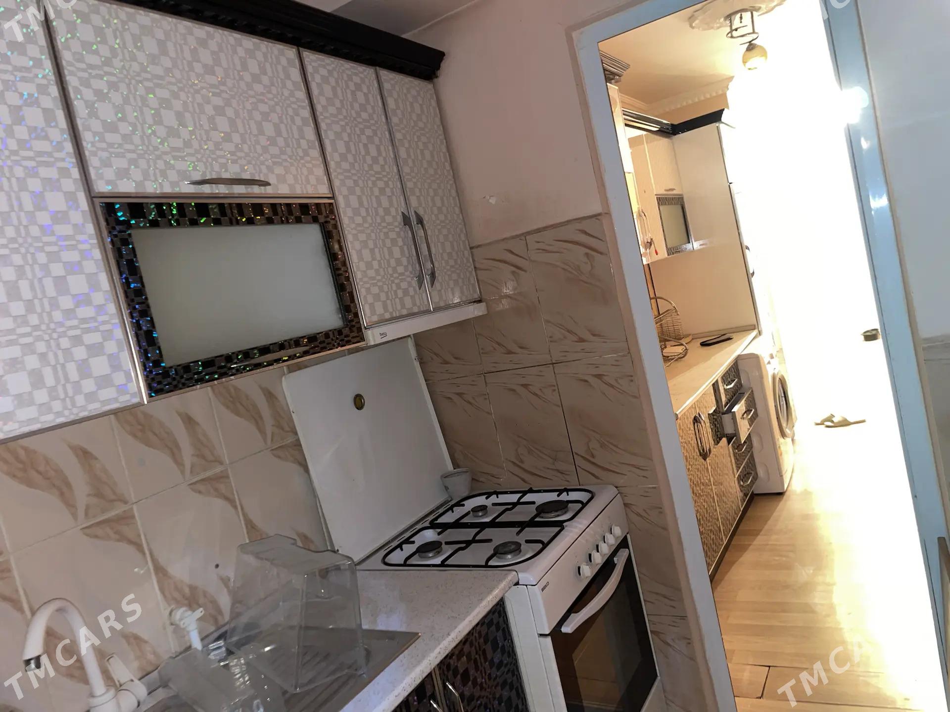 Satlyk jay - Туркменбаши - img 1