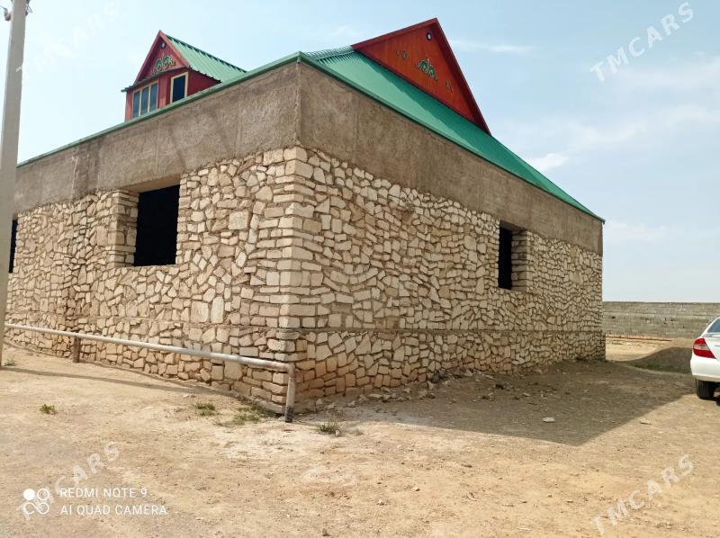 Jay - Туркменбаши - img 5