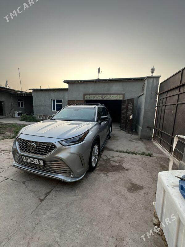 Toyota Highlander 2021 - 500 000 TMT - Шабатский этрап - img 1