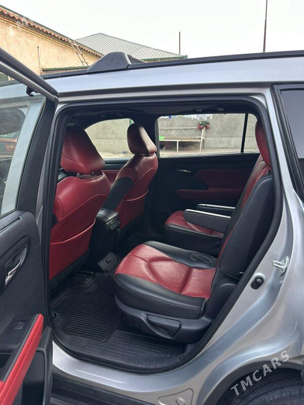 Toyota Highlander 2021 - 500 000 TMT - Шабатский этрап - img 3