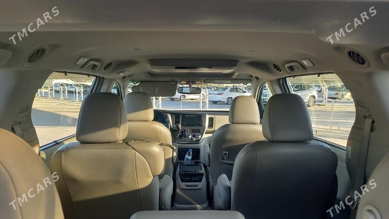 Toyota Sienna 2016 - 390 000 TMT - Байрамали - img 5