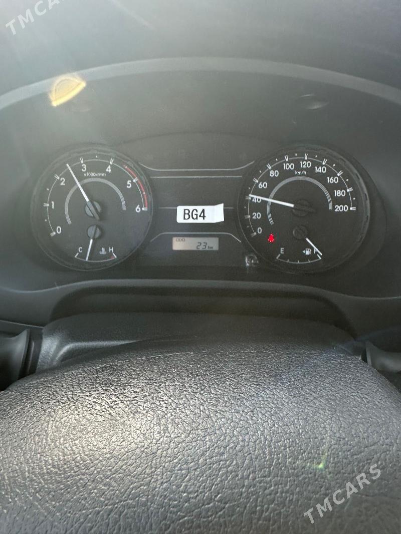 Toyota Hilux 2024 - 610 000 TMT - Türkmenabat - img 4