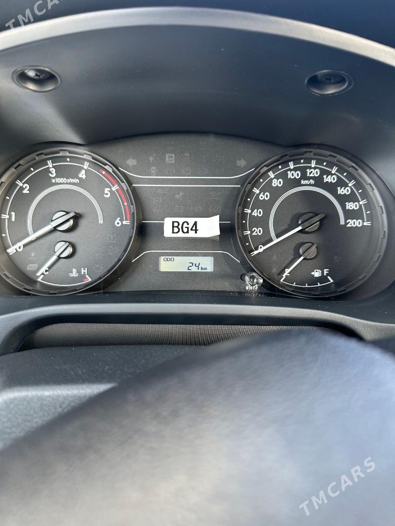 Toyota Hilux 2024 - 610 000 TMT - Türkmenabat - img 5