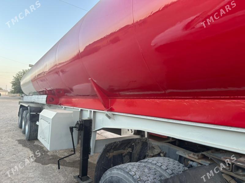 DAF FX 95 2003 - 890 000 TMT - Яшлык - img 2