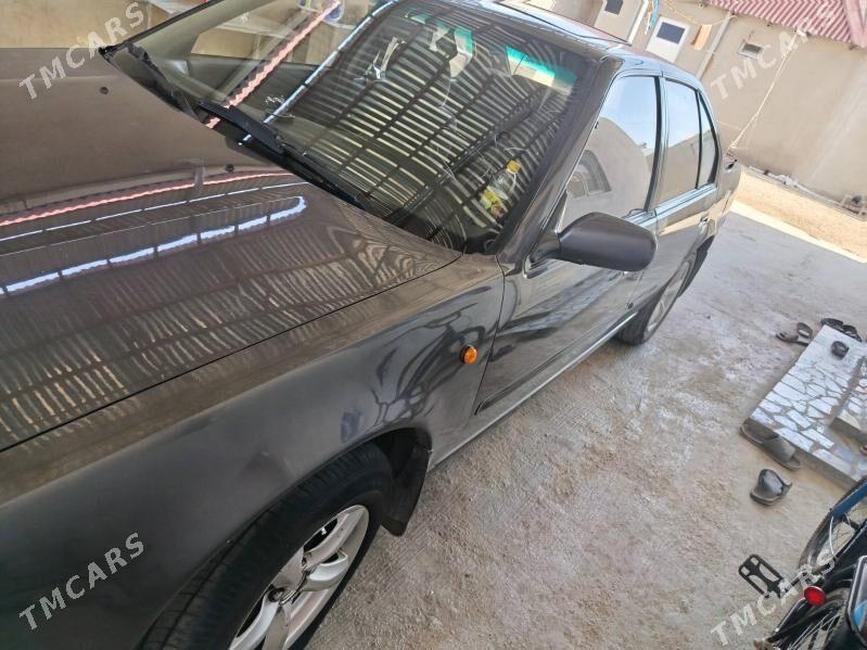 Nissan Maxima 1993 - 50 000 TMT - Джебел - img 1