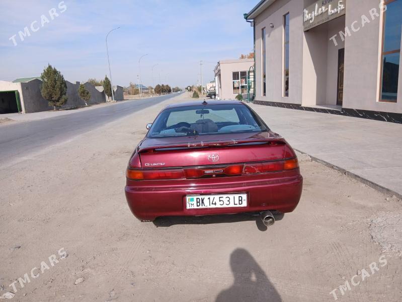 Toyota Carina 1994 - 60 000 TMT - Фарап - img 2